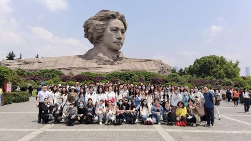 景區(qū)即課堂，課堂進(jìn)景區(qū)——橘子洲景區(qū)實地教學(xué)探索旅游景區(qū)管理